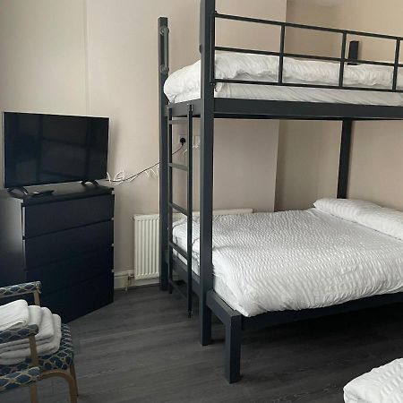 264 The Road End Hotel Liverpool Bagian luar foto