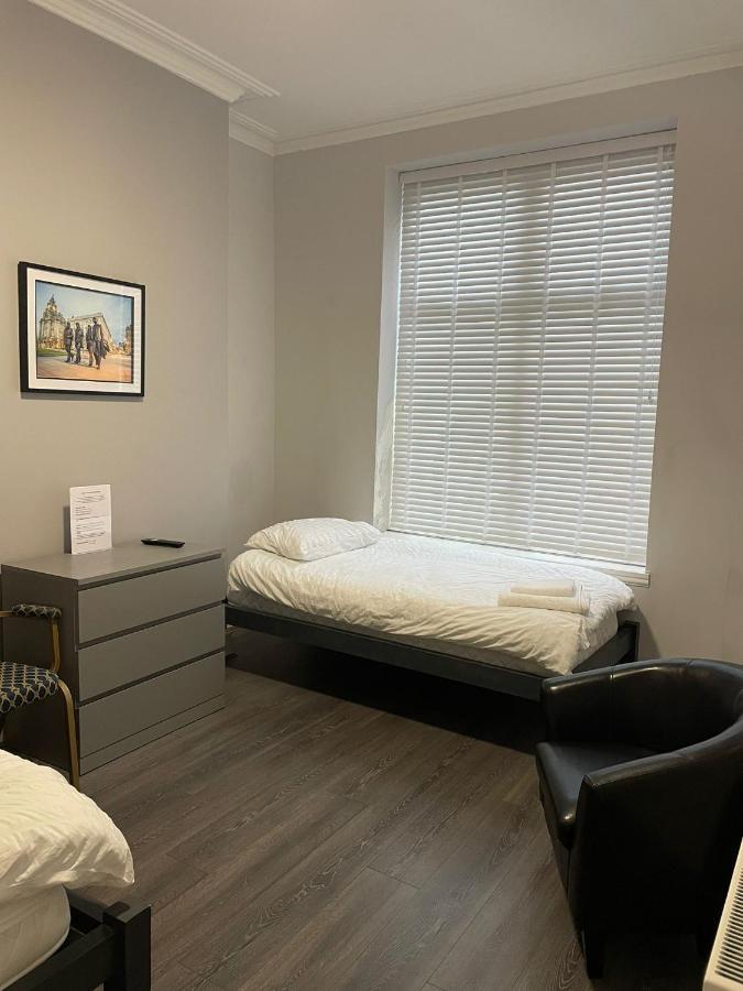 264 The Road End Hotel Liverpool Bagian luar foto